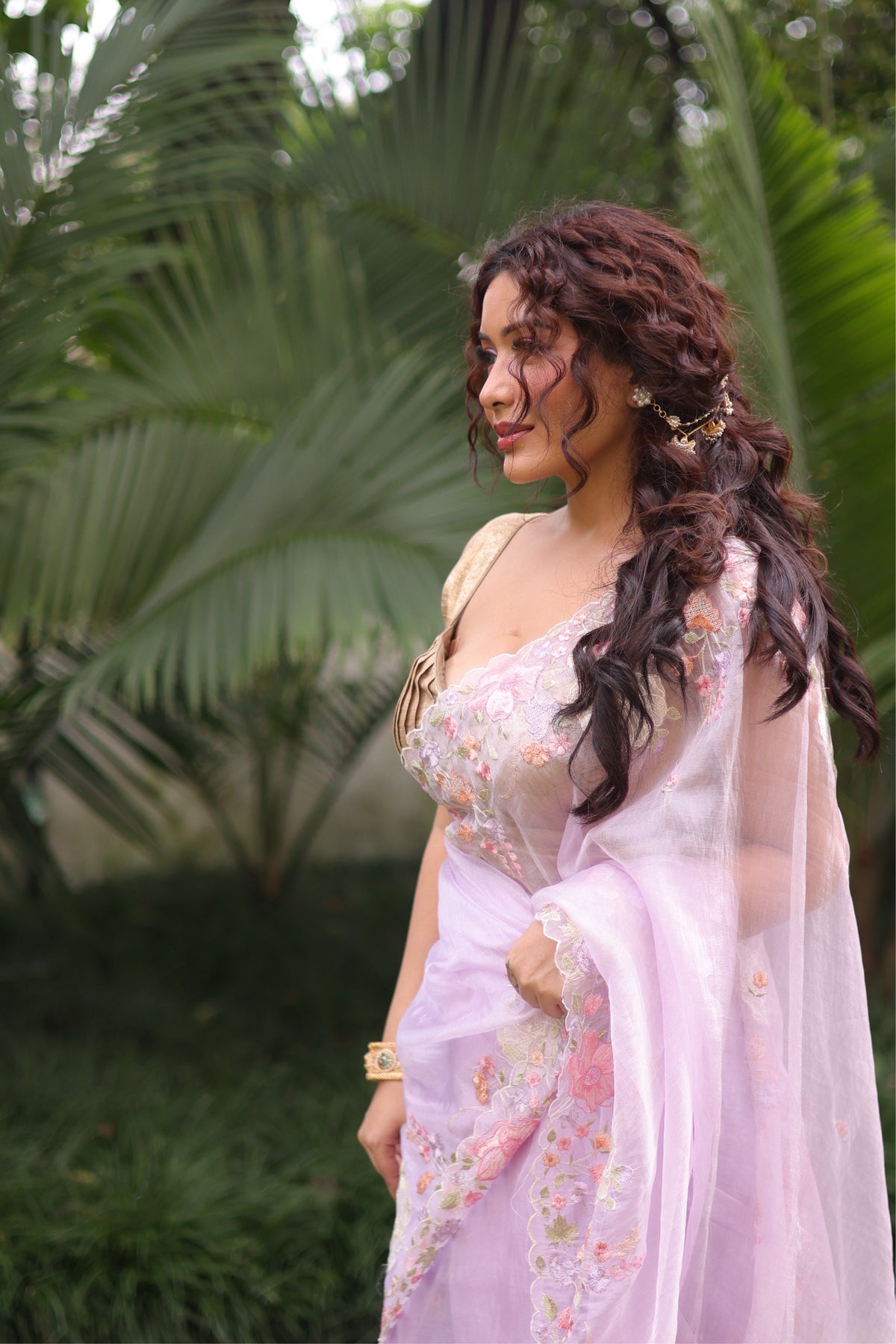 BLUSH AND BLOOM - Lilac purple` comes with blouse piece