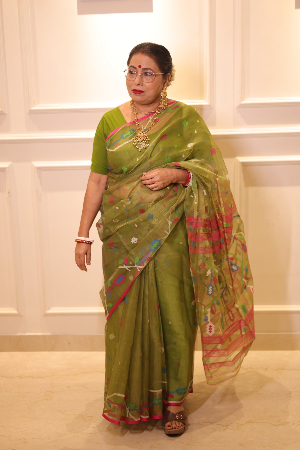 SABUJ BOU -Green muslin jamdani hand weaving