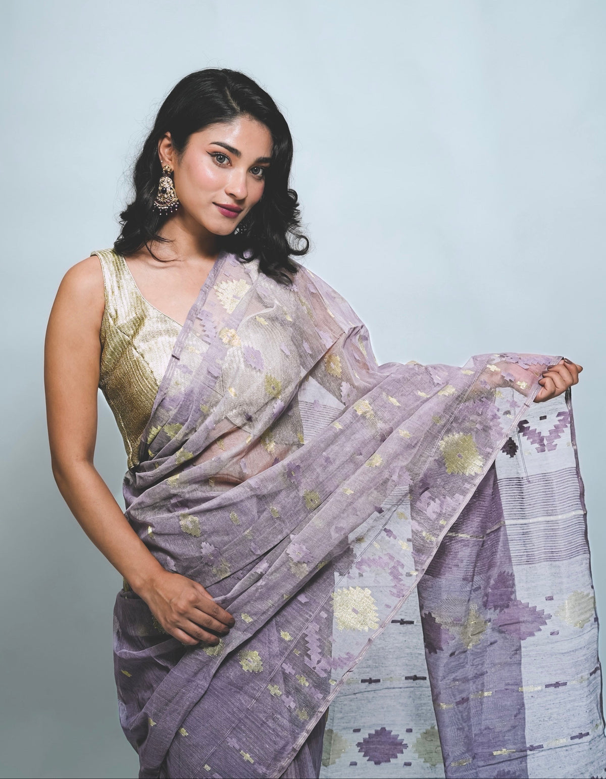 GREY DHAKAI JAMDANI – Authentic Handwoven Cotton Silk Saree