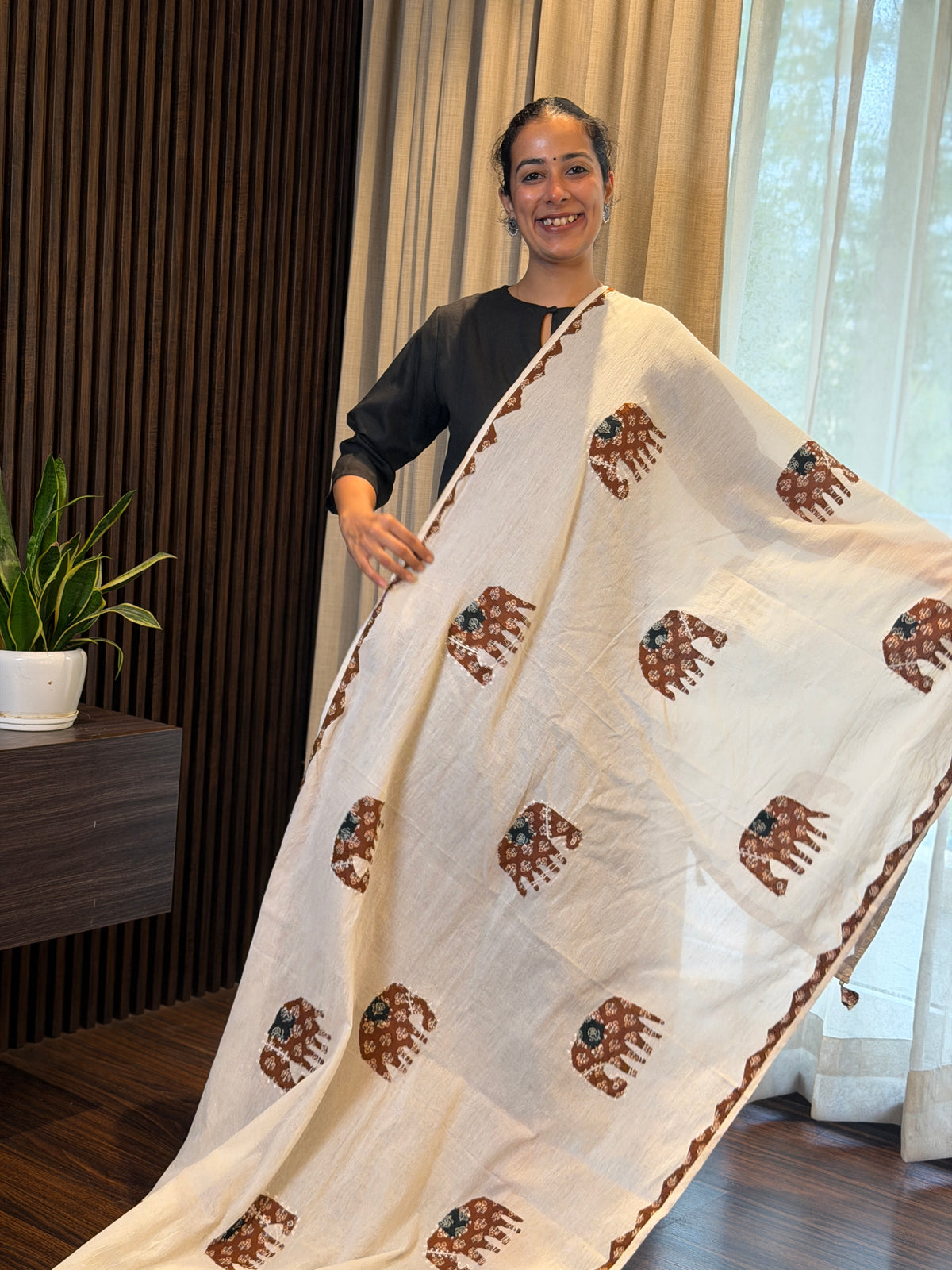 Cremish Elephant-Patchwork Suit