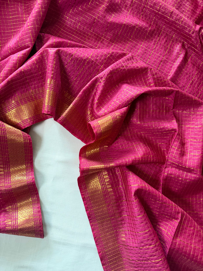 BOSHONTER RONG- Dusty rose cotton silk saree with gold checks & woven temple border comes with blouse piece.