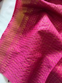 BOSHONTER RONG- Dusty rose cotton silk saree with gold checks & woven temple border comes with blouse piece.