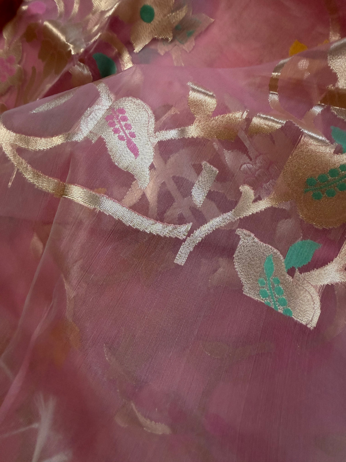 MISTI GOLAP- Pink muslin jamdai zari work comes with blouse piece