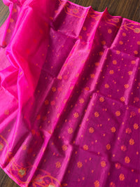GULABI AABHA - Rani pink muslin jamdani hand weaving comes with blouse piece