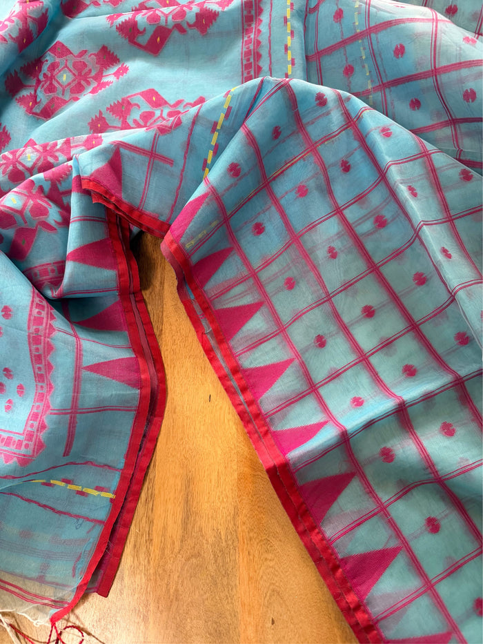 NEEL DIGANTE - Light blue muslin jamdani comes with blouse piece