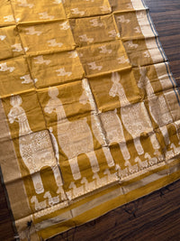 SONAR CHAYYA- Brown cotton silk saree with zari work comes with blouse piece.