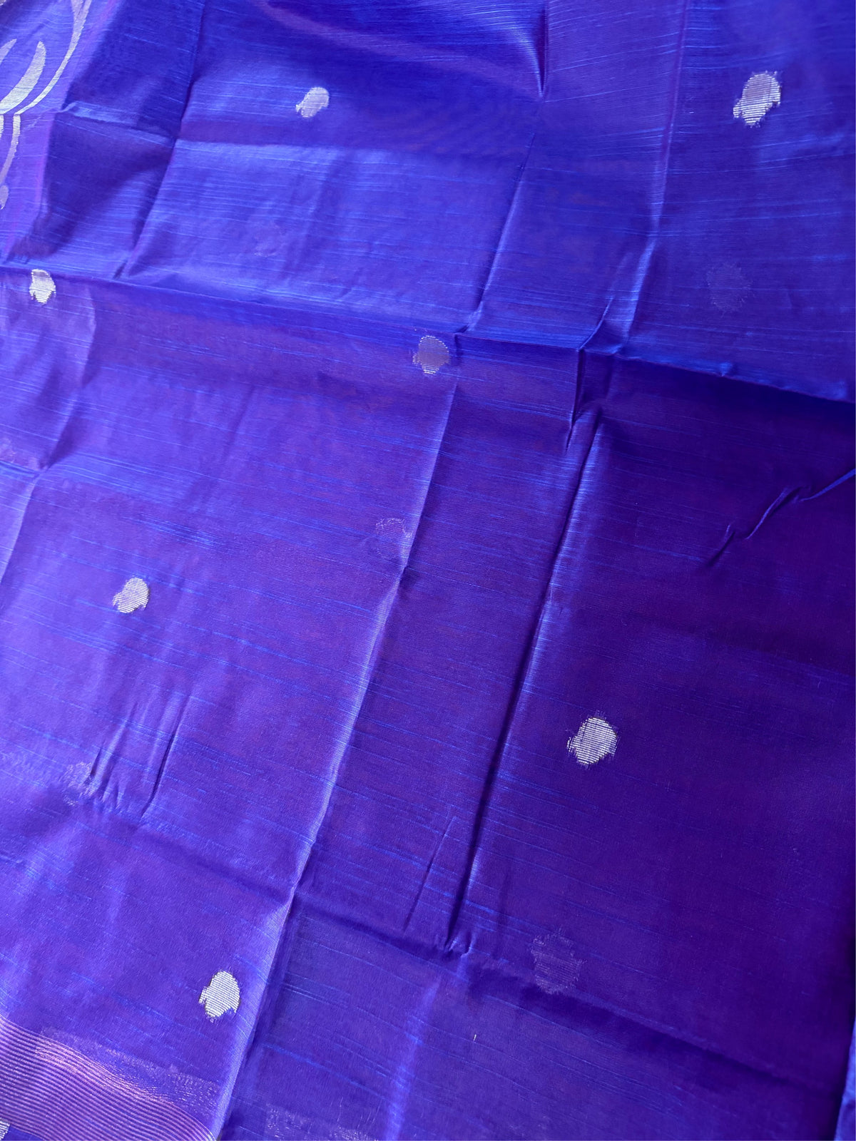 AMBARI UTSAV - Purple cotton silk saree with zari work comes with blouse piece.