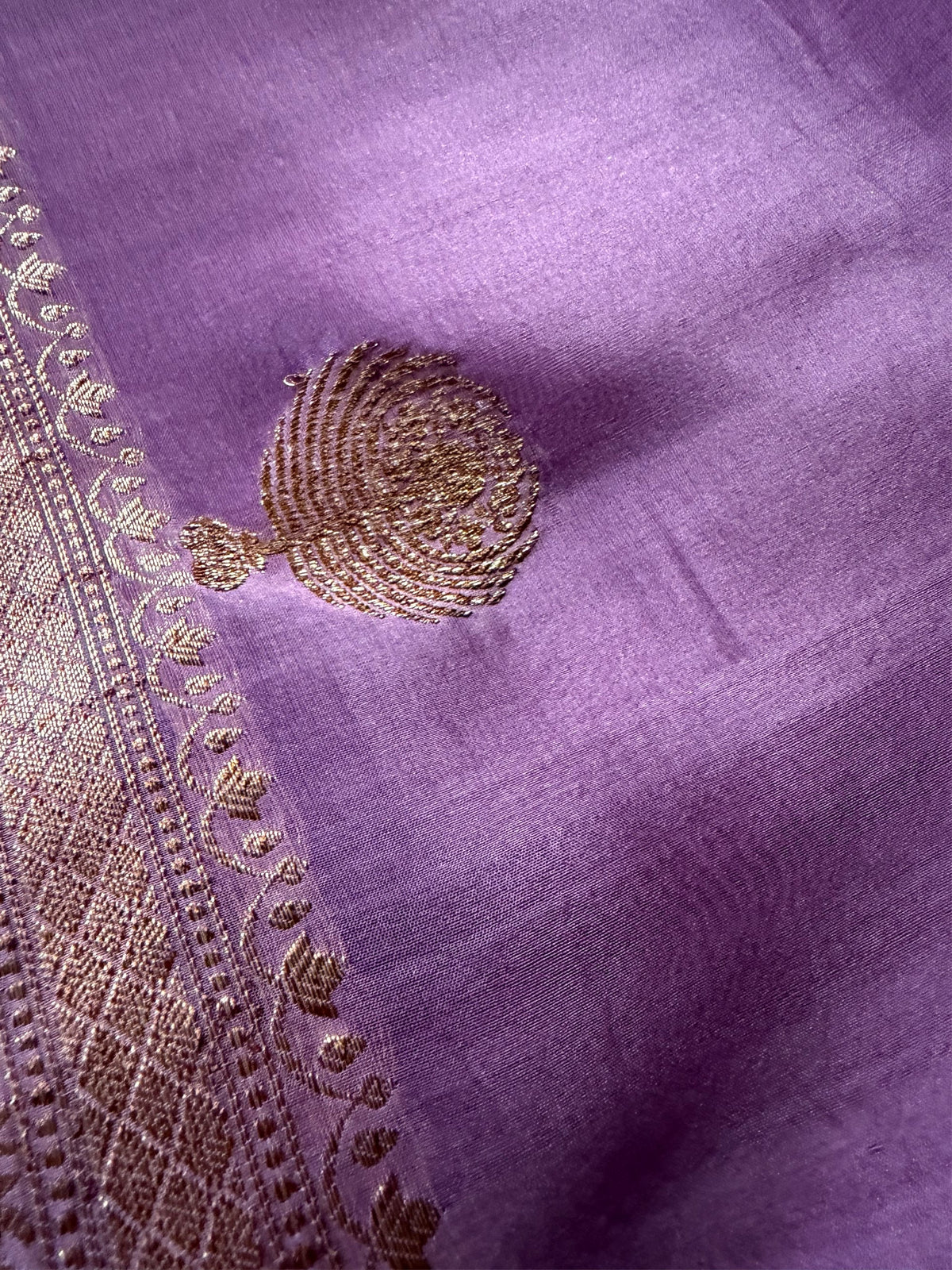 LILAC ZARI - Lavender with antique gold zari work comes with blouse piece