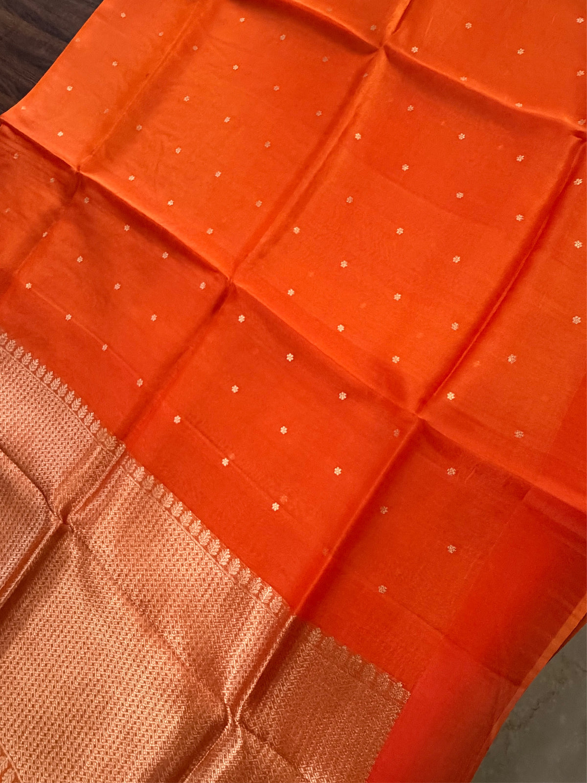 ORANGE ZARI - Orange gold zari work comes with blouse piece