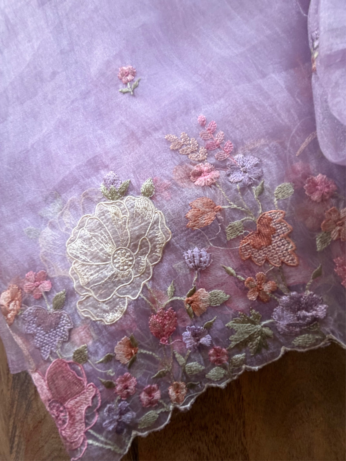 BLUSH AND BLOOM - Lilac purple` comes with blouse piece