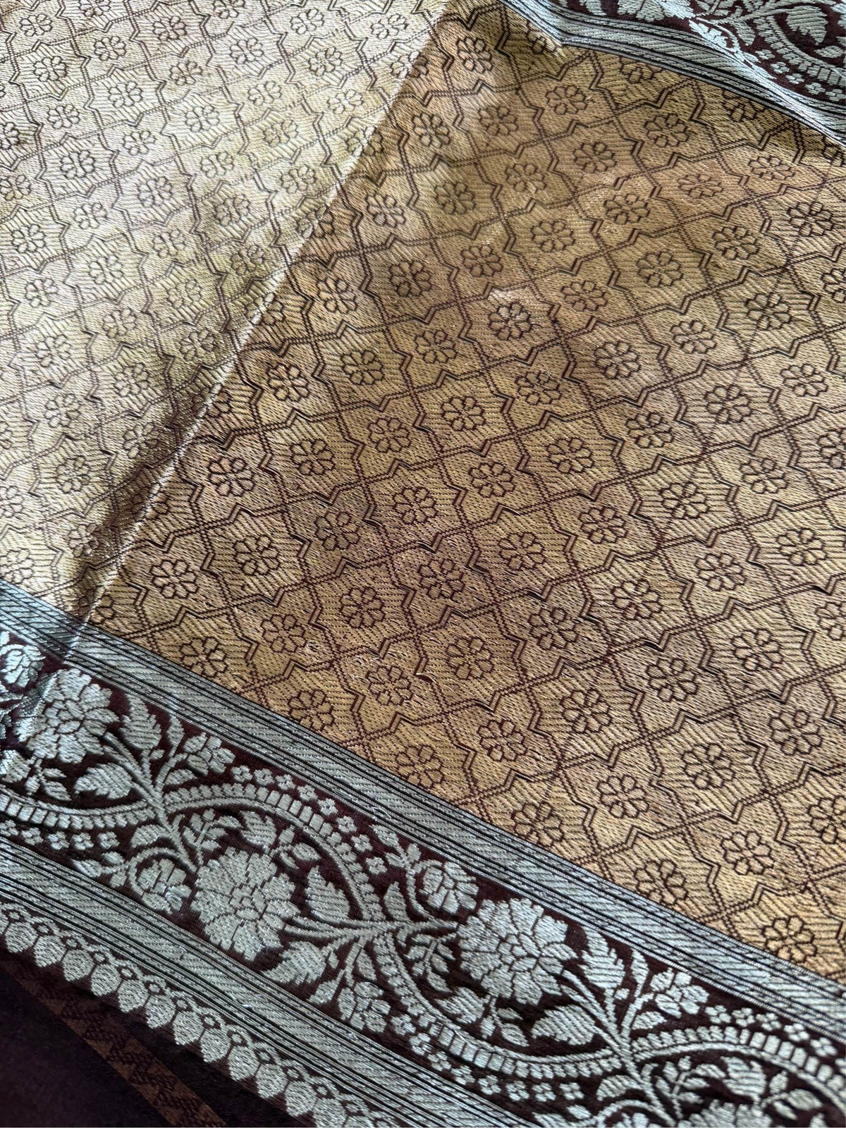 UMBER ZARI - Brown gold zari work comes with blouse piece