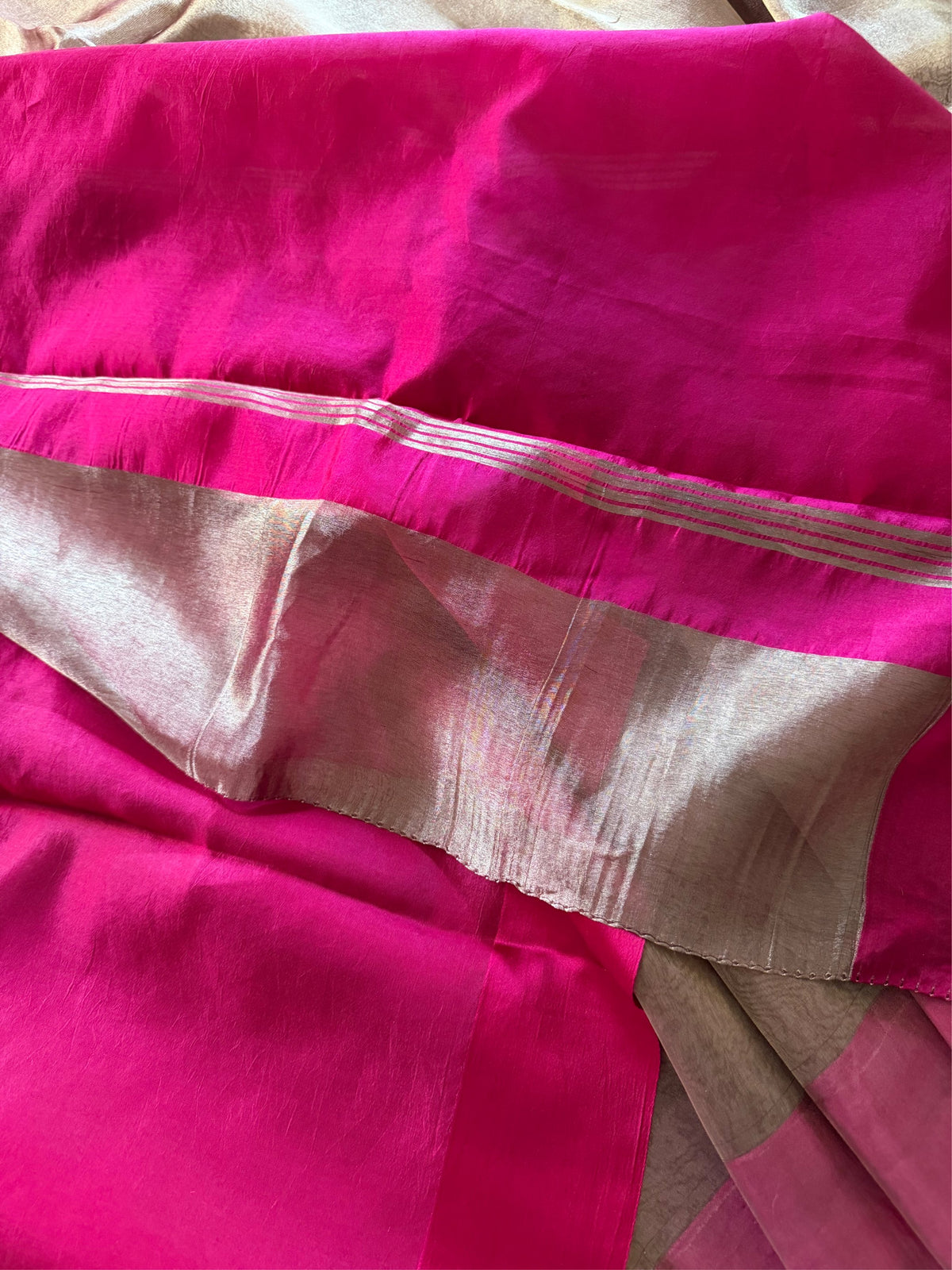 GULABI CHANDAN - Pink and gold comes with blouse piece