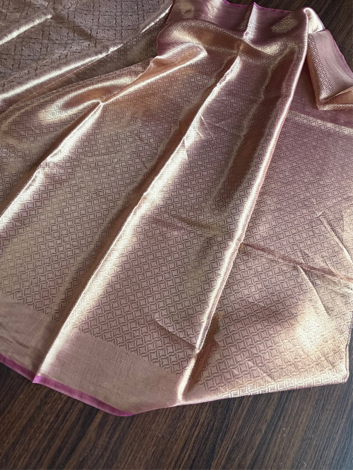 GULABI ZARI- Pink and gold comes with blouse piece