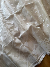 KUASHA - White muslin jamdani saree