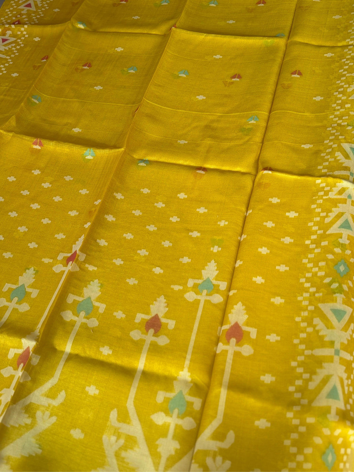 SORSHE - Yellow tussar saree comes with blouse piece