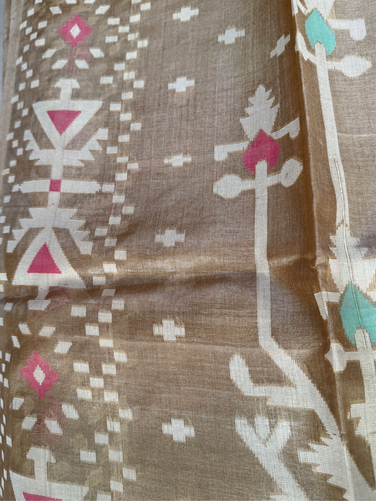 ALPONA - Brown tussar saree comes with blouse piece