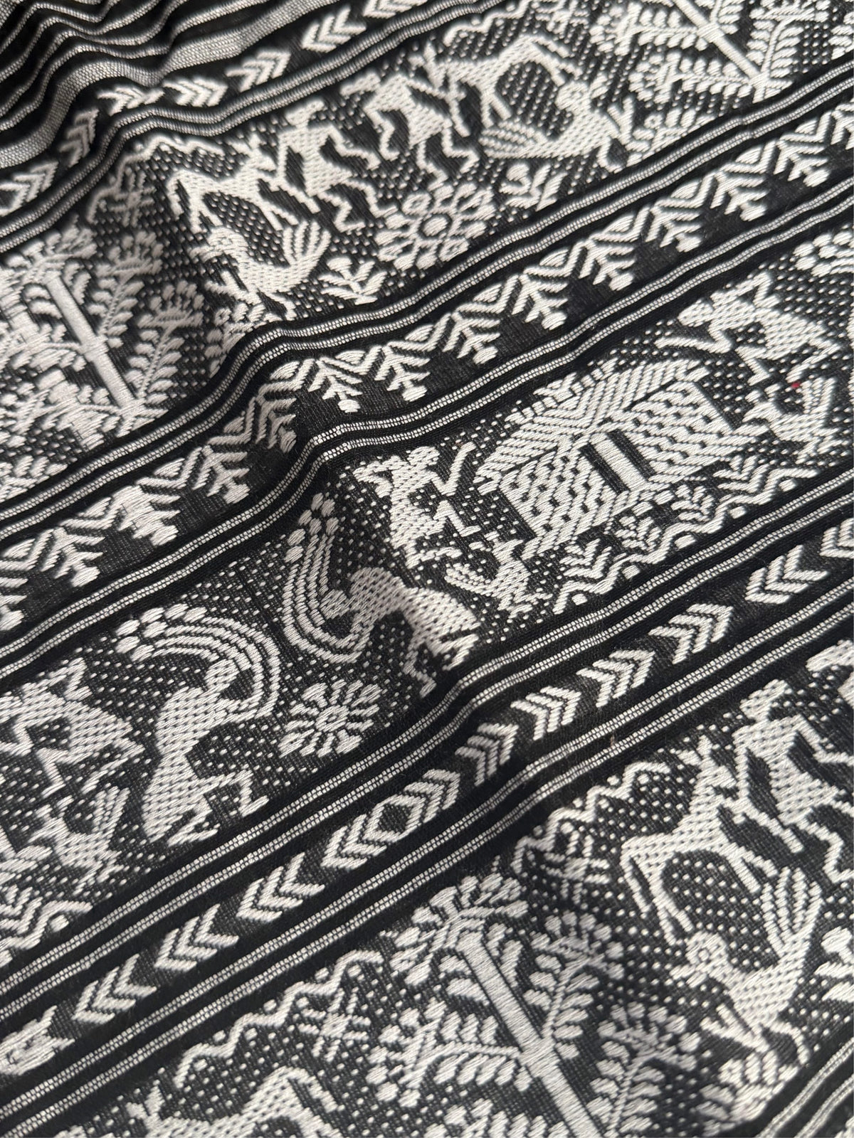 NISHI - Black cotton saree comes with blouse piece