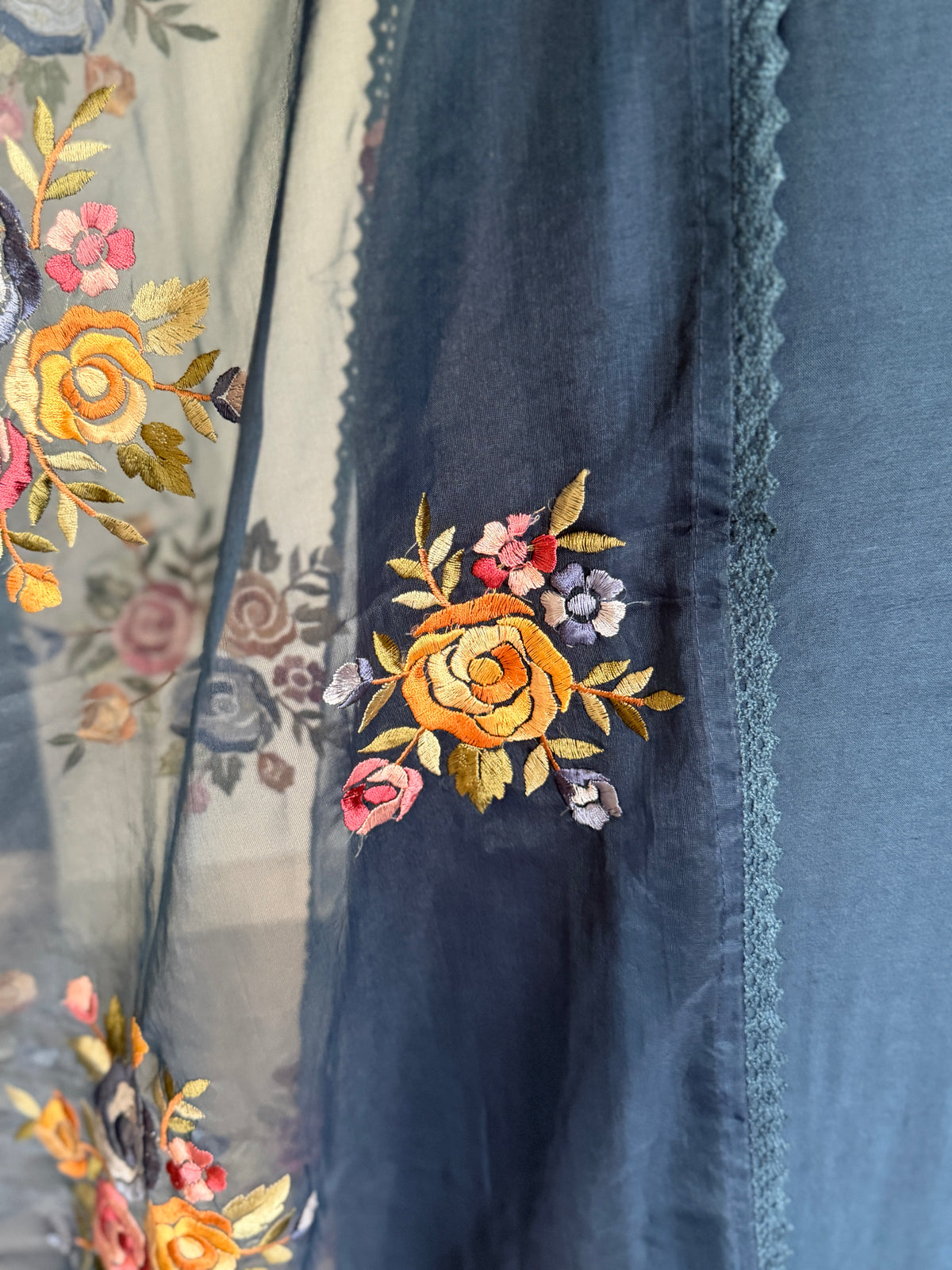 Blue Rose Petal Mul Chanderi-3 Piece Suit Set
